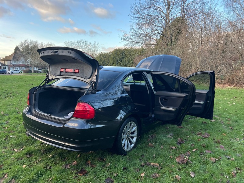 Used BMW 3 Series 2011 for sale - 77072881: Photo 25