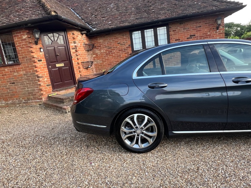 Used Mercedes-Benz C Class 2014 for sale - 76884603: Photo 14