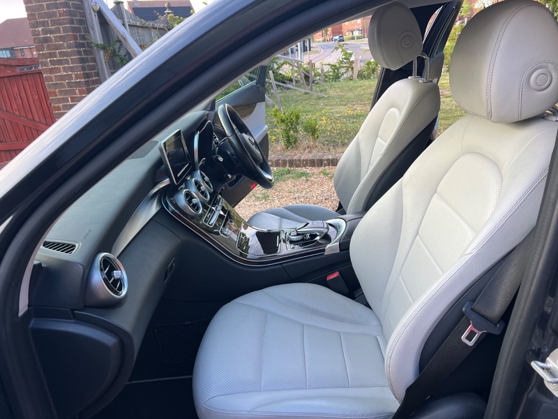 Used Mercedes-Benz C Class 2014 for sale - 76884603: Photo 26