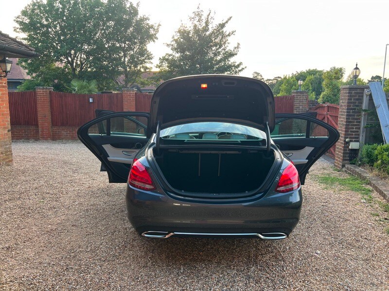 Used Mercedes-Benz C Class 2014 for sale - 76884603: Photo 32