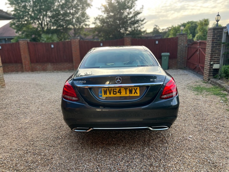 Used Mercedes-Benz C Class 2014 for sale - 76884603: Photo 5