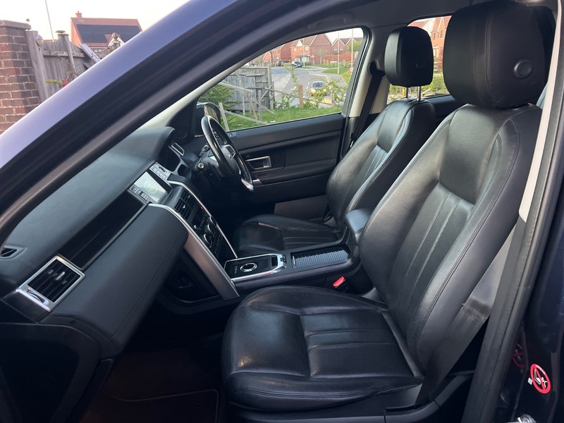 Used Land Rover Discovery Sport 2016 for sale - 76605374: Photo 12