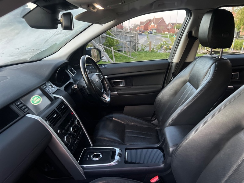 Used Land Rover Discovery Sport 2016 for sale - 76605374: Photo 15