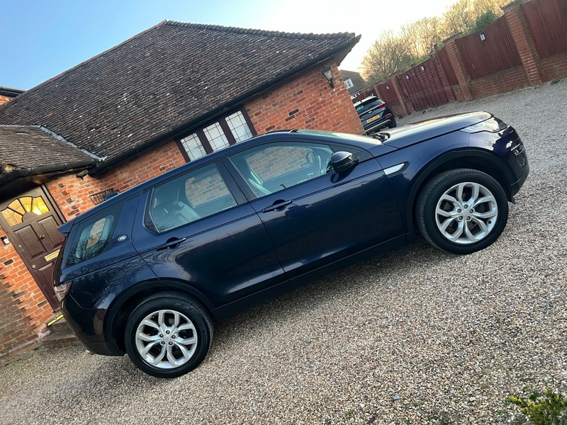 Used Land Rover Discovery Sport 2016 for sale - 76605374: Photo 6