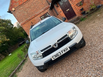 Used Dacia Duster 2013 for sale - 76133089: Photo