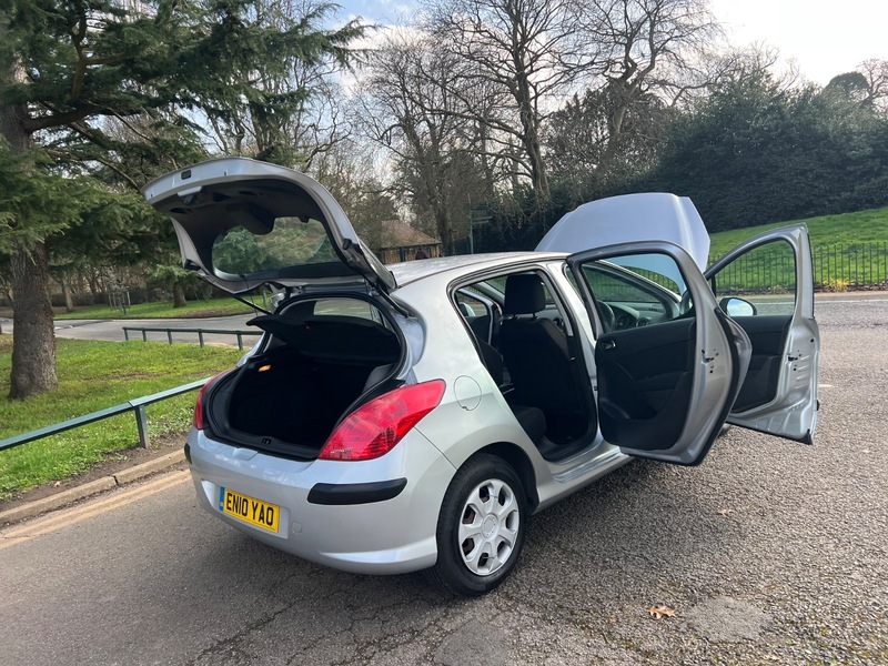 Used Peugeot 308 2010 for sale - 77805691: Photo 24