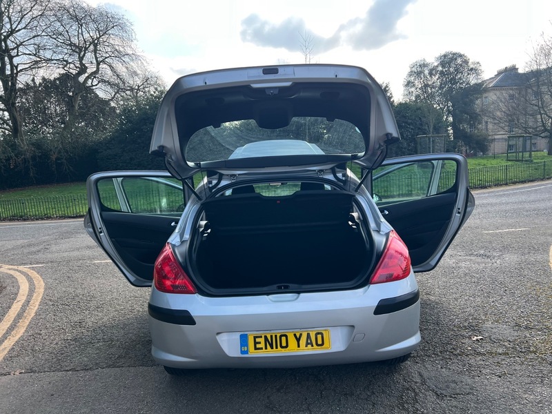 Used Peugeot 308 2010 for sale - 77805691: Photo 25