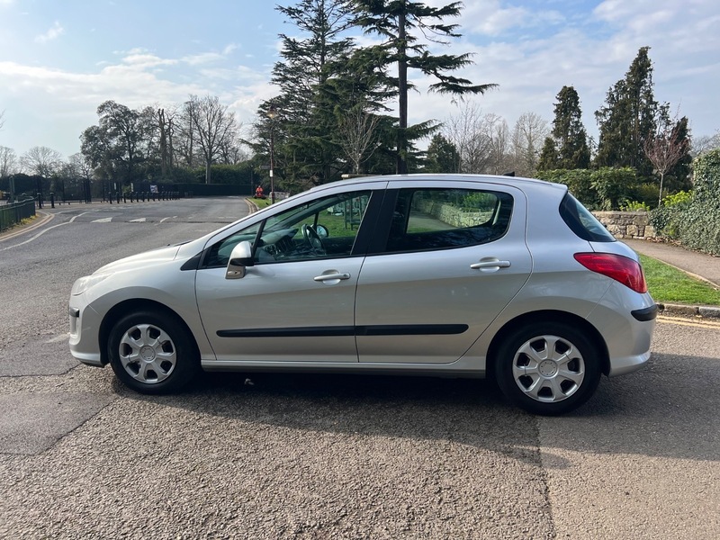 Used Peugeot 308 2010 for sale - 77805691: Photo 30