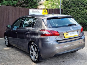 Used Peugeot 308 2016 for sale - 75584486: Photo