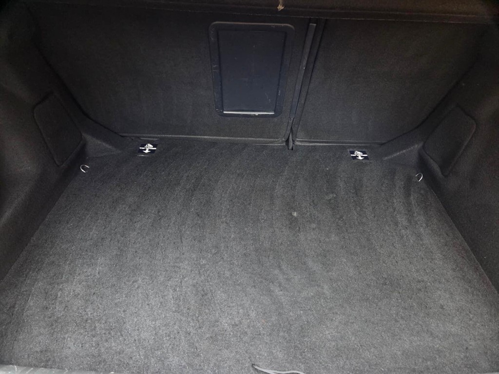 Used Peugeot 308 2015 for sale - 77406599: Photo 19