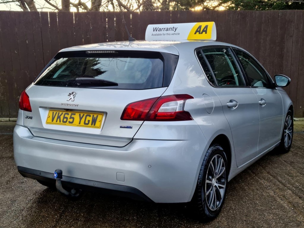 Used Peugeot 308 2015 for sale - 77406599: Photo 6