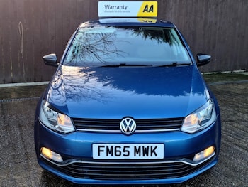 Used Volkswagen Polo 2015 for sale - 76796677: Photo