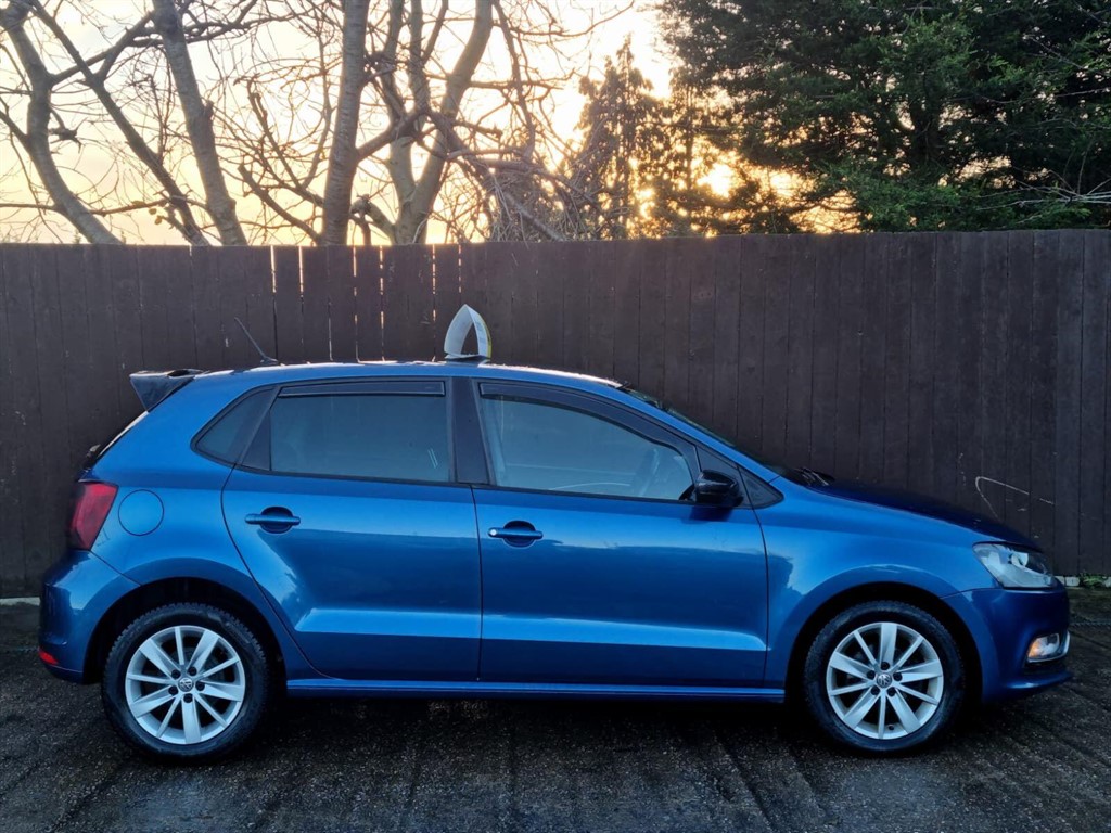 Used Volkswagen Polo 2015 for sale - 76796677: Photo 6