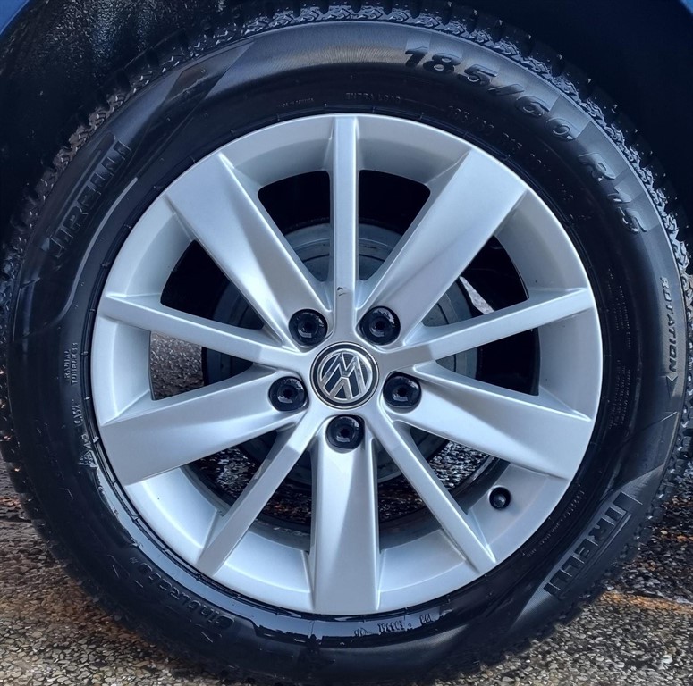 Used Volkswagen Polo 2015 for sale - 76796677: Photo 9