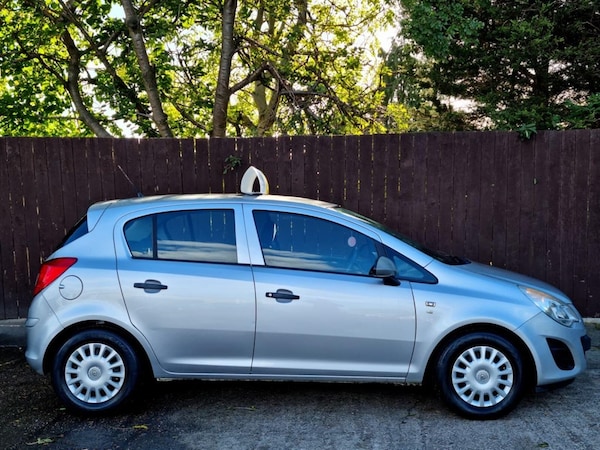 Used Vauxhall Corsa 2011 for sale - 76209059: Photo 7