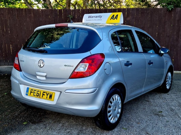 Used Vauxhall Corsa 2011 for sale - 76209059: Photo 8