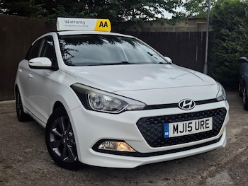 Used Hyundai i20 2015 for sale - 79147319: Photo