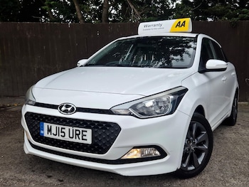 Used Hyundai i20 2015 for sale - 79147319: Photo