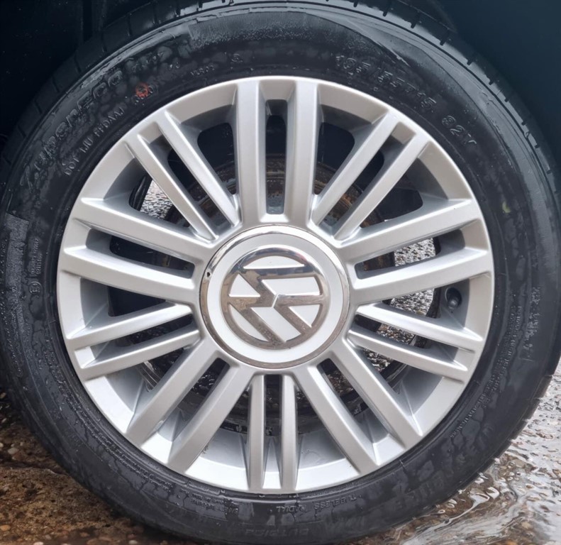 Used Volkswagen up! 2017 for sale - 78000587: Photo 14