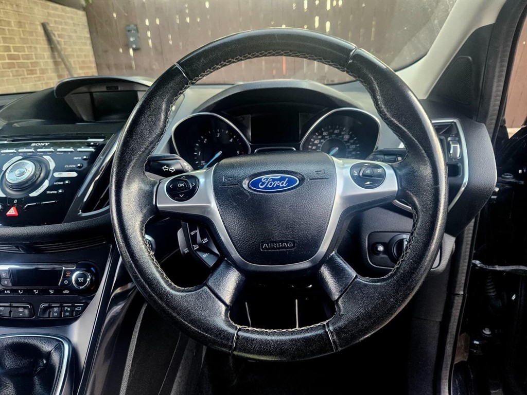 Used Ford Kuga 2014 for sale - 76255140: Photo 20