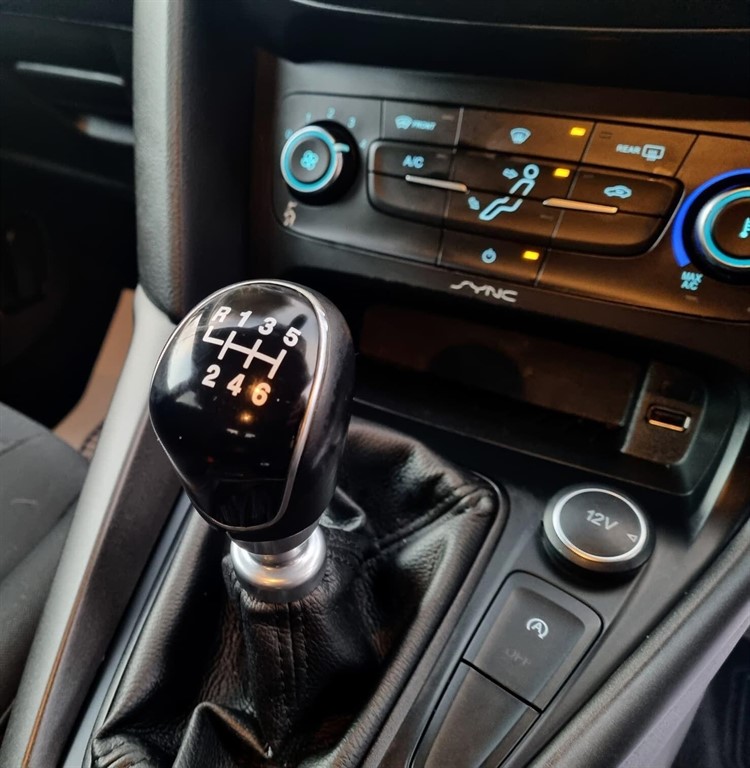 Used Ford Focus 2015 for sale - 77198562: Photo 10