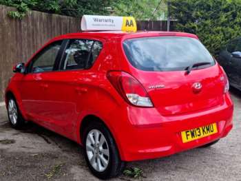 Used Hyundai i20 2013 for sale - 74857060: Photo