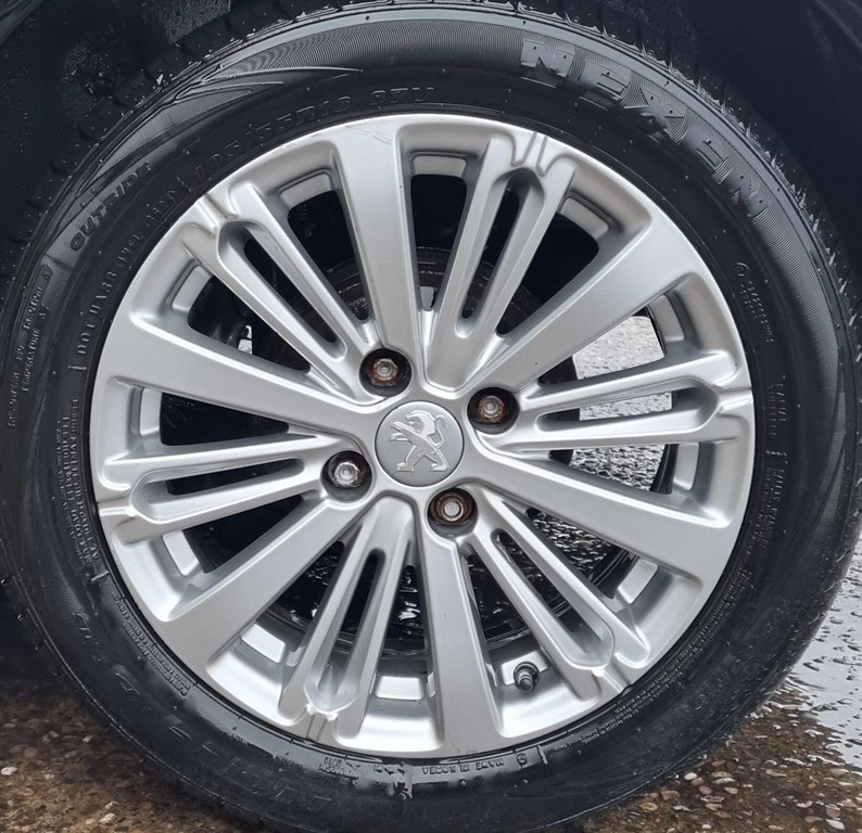 Used Peugeot 208 2018 for sale - 76575312: Photo 12