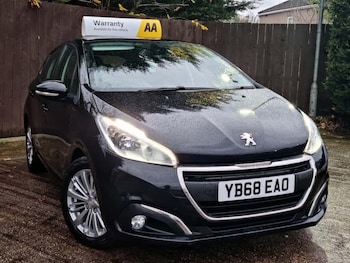 Used Peugeot 208 2018 for sale - 76575312: Photo
