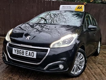 Used Peugeot 208 2018 for sale - 76575312: Photo