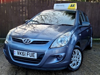 Used Hyundai i20 2011 for sale - 77414199: Photo