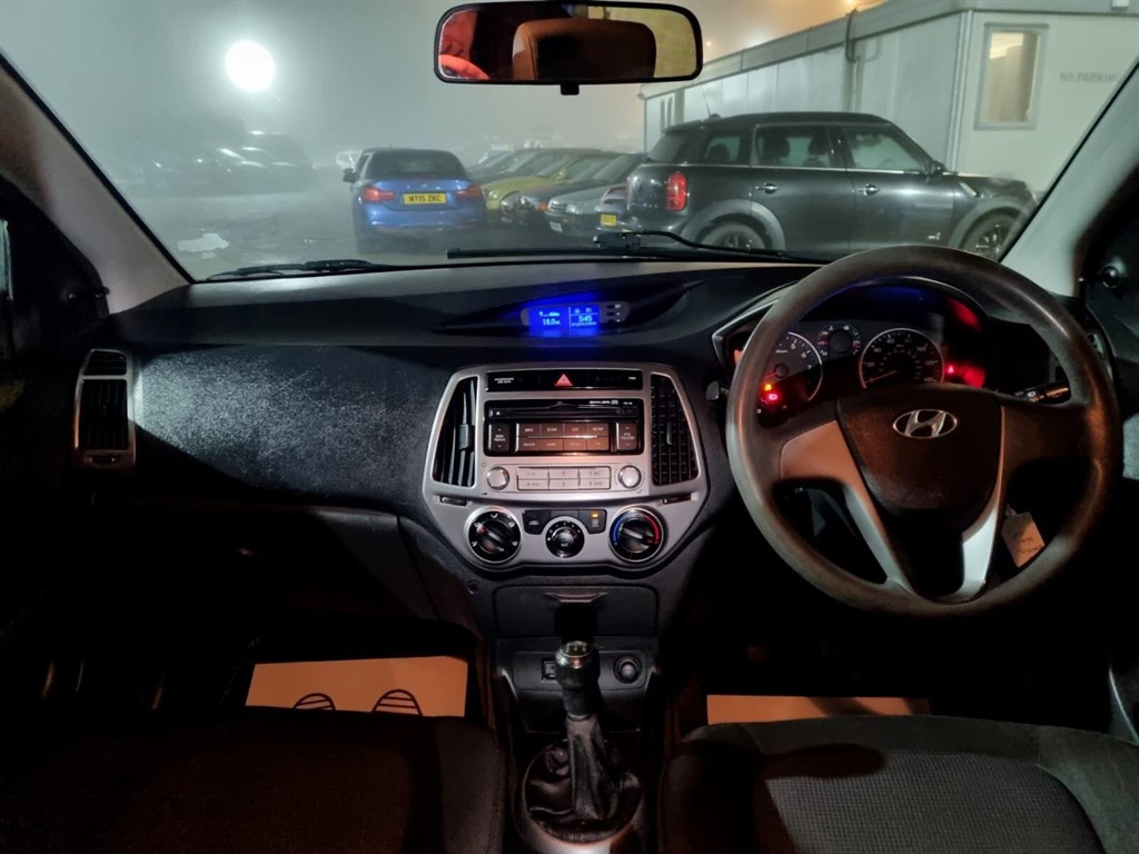 Used Hyundai i20 2011 for sale - 77414199: Photo 9