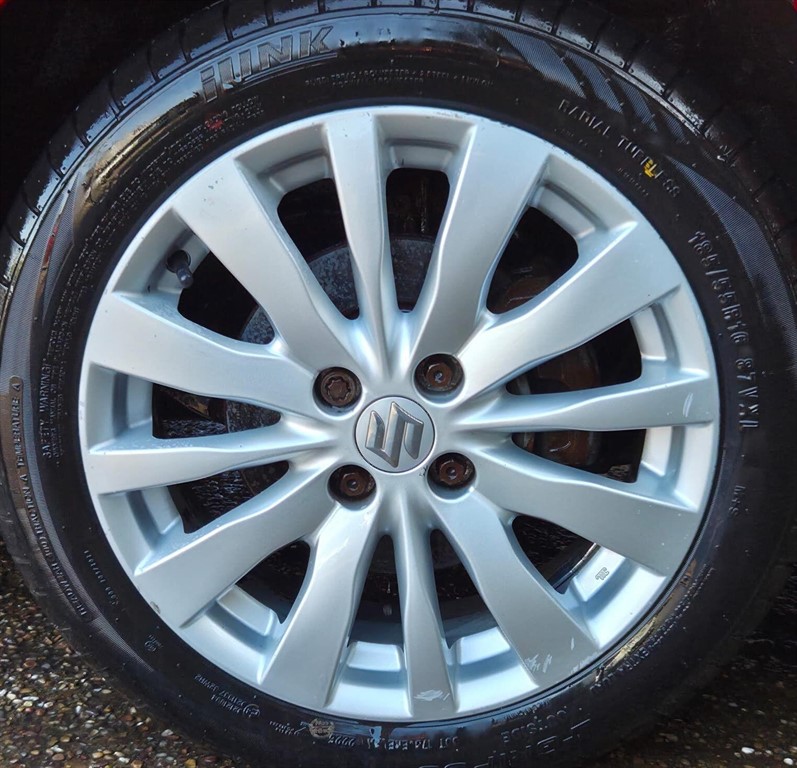 Used Suzuki Swift 2012 for sale - 77988842: Photo 11