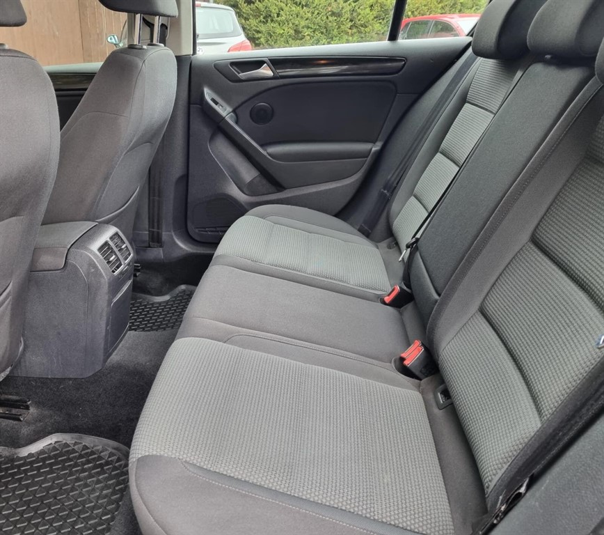 Used Volkswagen Golf 2012 for sale - 76384673: Photo 11