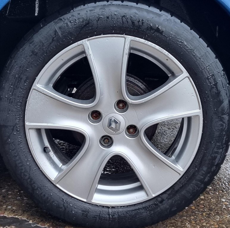 Used Renault Clio 2015 for sale - 76766573: Photo 14