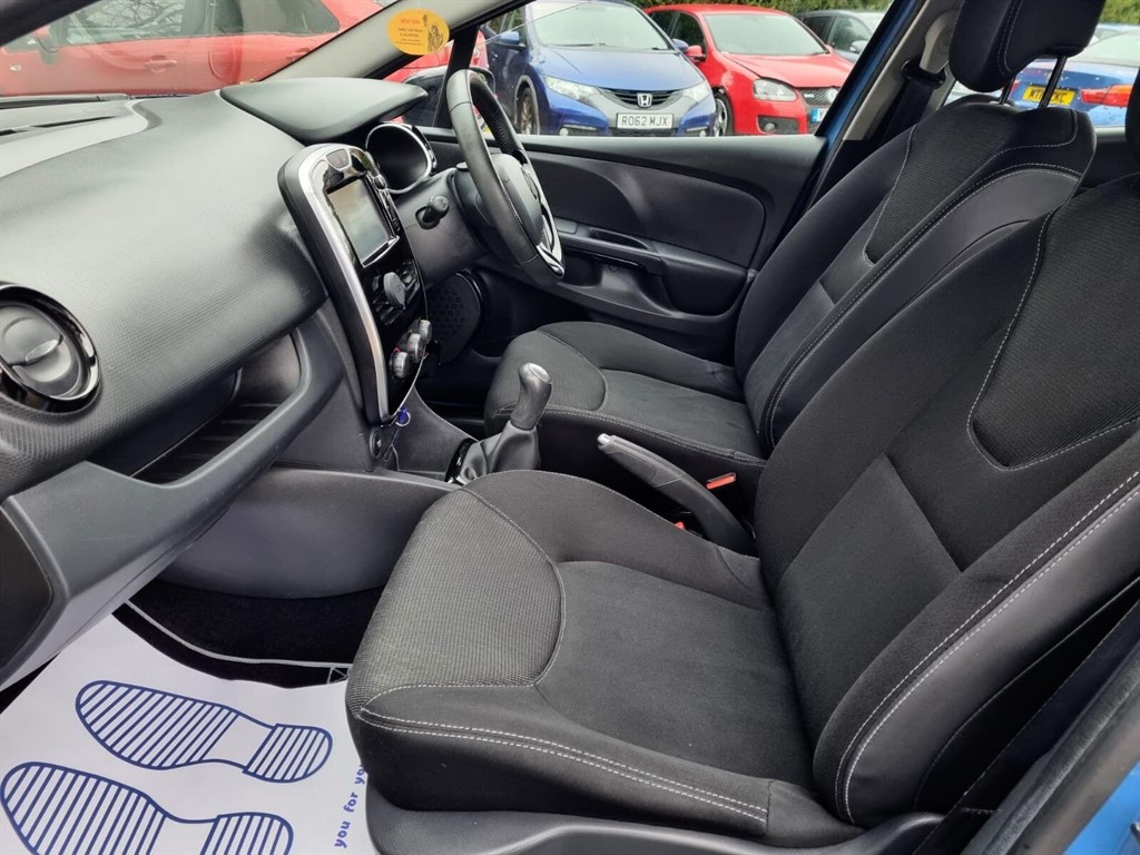 Used Renault Clio 2015 for sale - 76766573: Photo 18