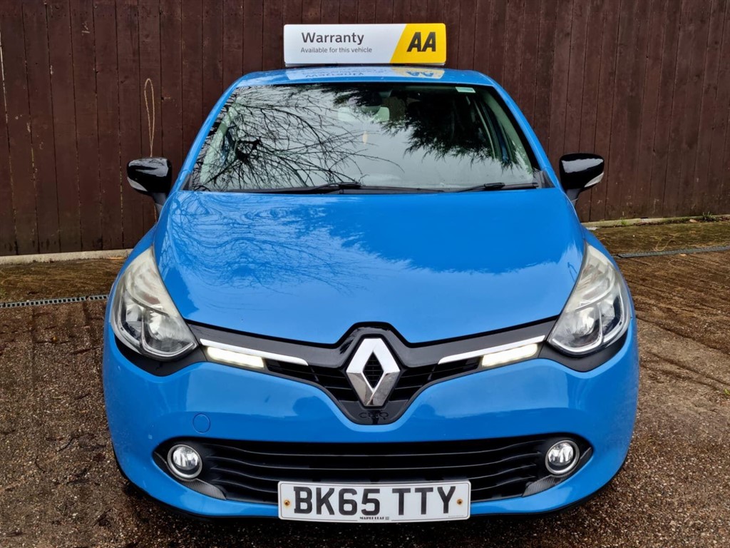 Used Renault Clio 2015 for sale - 76766573: Photo 2