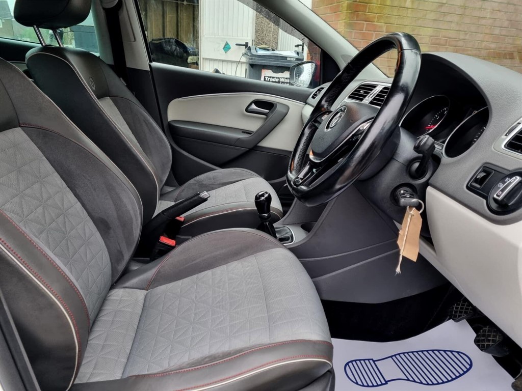 Used Volkswagen Polo 2017 for sale - 77269510: Photo 10