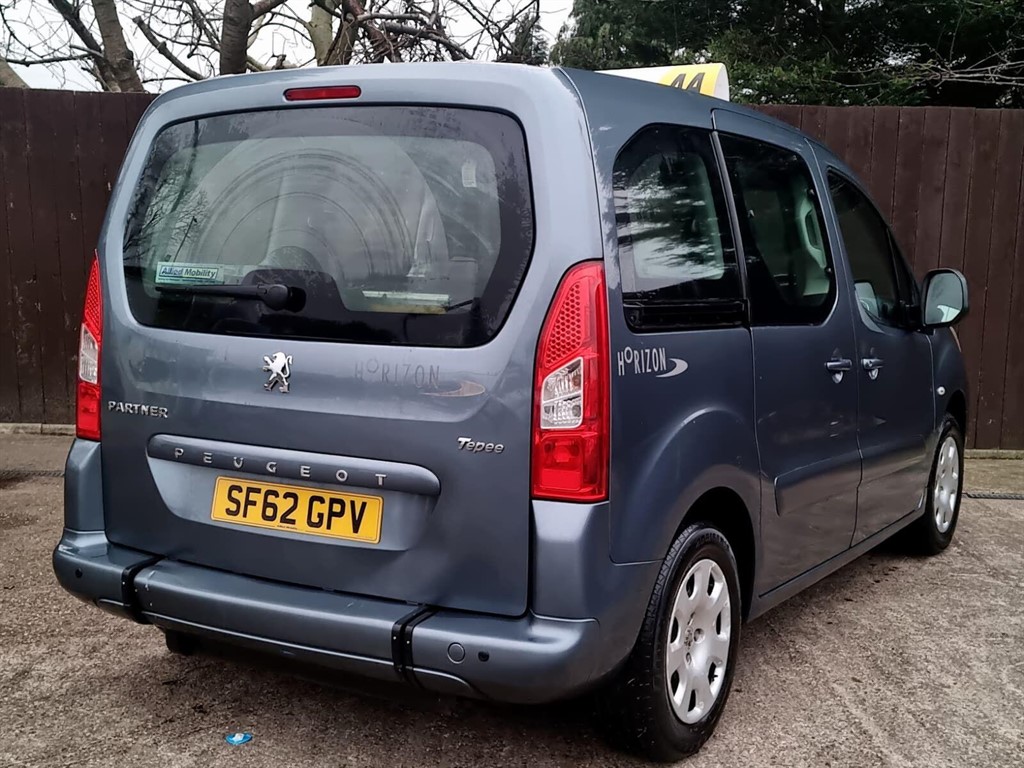 Used Peugeot Partner Tepee 2012 for sale - 77116321: Photo 8