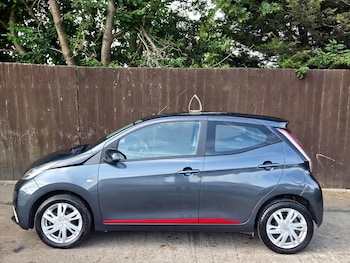 Used Toyota AYGO 2015 for sale - 79369179: Photo