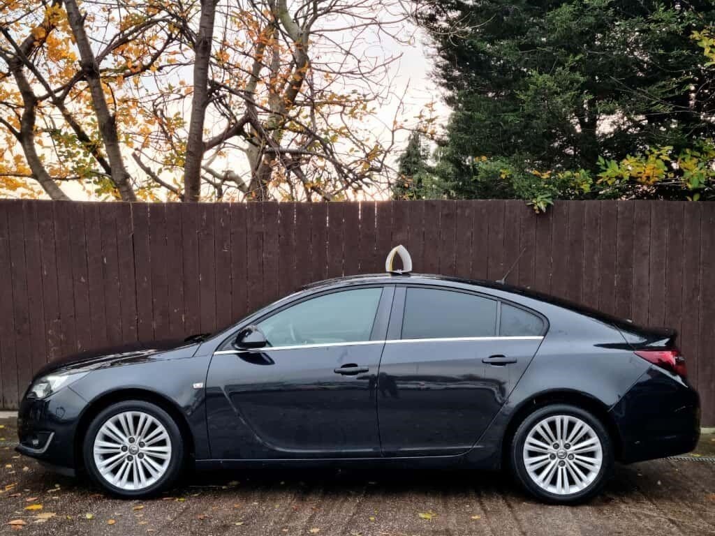 Used Vauxhall Insignia 2015 for sale - 76532365: Photo 5