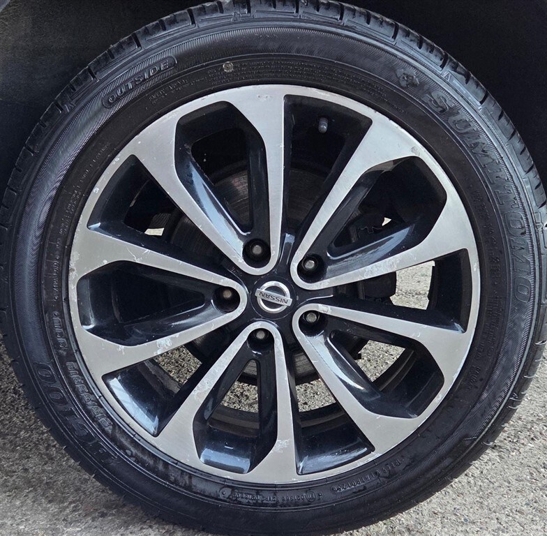 Used Nissan Qashqai 2012 for sale - 77934771: Photo 13