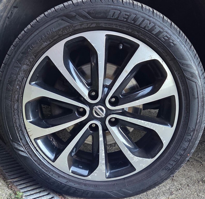 Used Nissan Qashqai 2012 for sale - 77934771: Photo 14