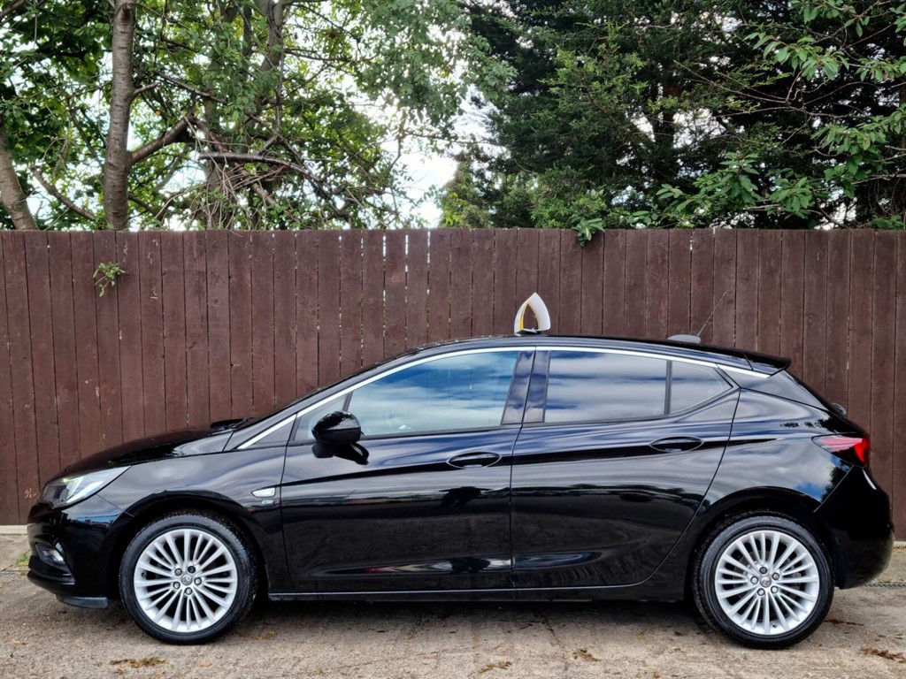 Used Vauxhall Astra 2017 for sale - 76117183: Photo 5