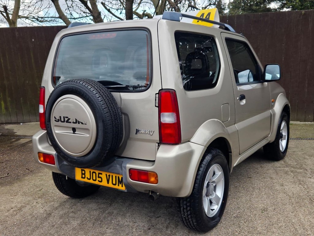 Used Suzuki Jimny 2005 for sale - 78089133: Photo 8
