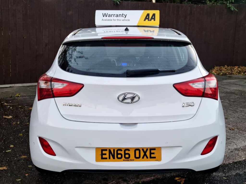Used Hyundai i30 2016 for sale - 76428411: Photo 6