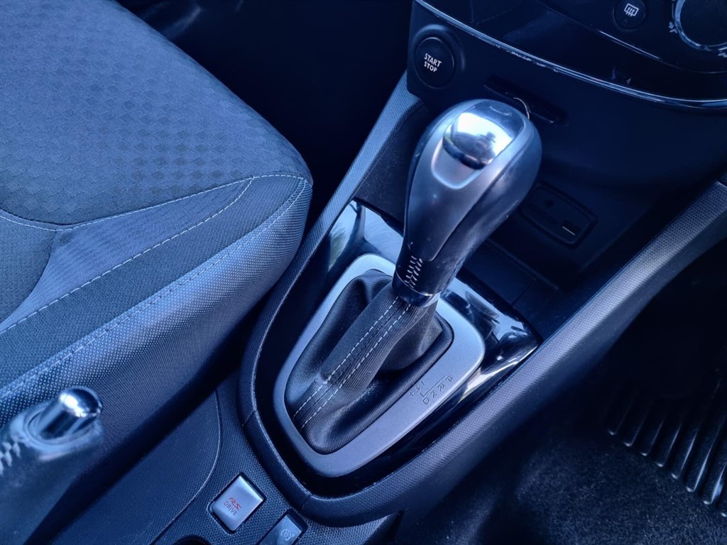 Used Renault Clio 2014 for sale - 76344247: Photo 9