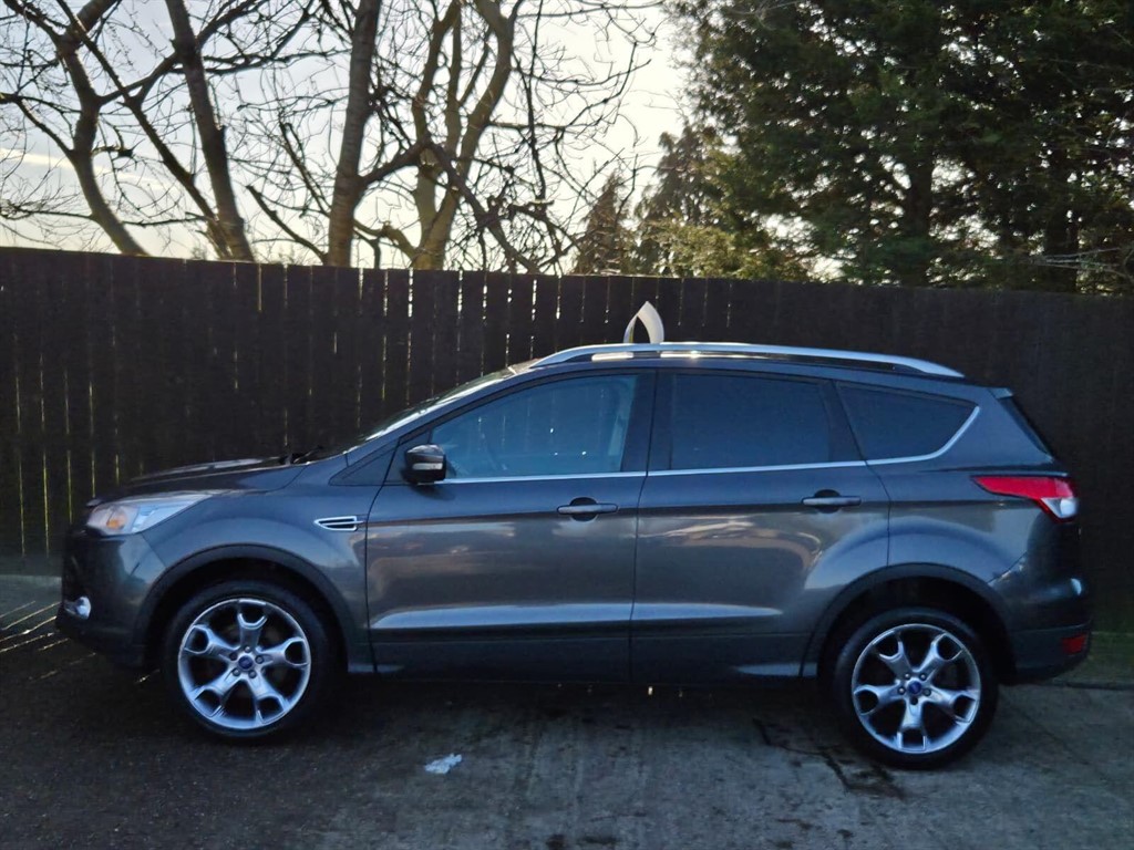 Used Ford Kuga 2015 for sale - 77763082: Photo 5