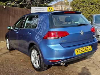 Used Volkswagen Golf 2015 for sale - 78247061: Photo