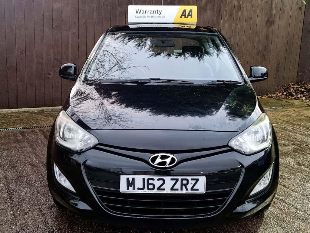 Used Hyundai i20 2012 for sale - 76636050: Photo 2
