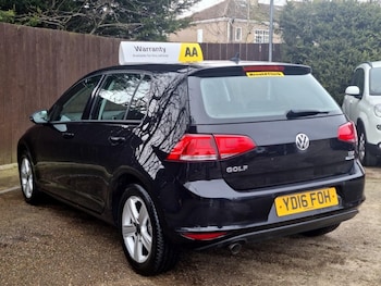 Used Volkswagen Golf 2016 for sale - 78014918: Photo